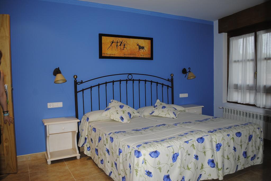Hotel Rural La Corte De Los Pinares Vinuesa Room photo
